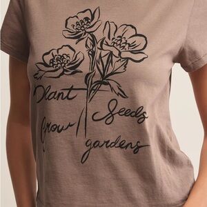 Floral Graphic Short Sleeve Tee